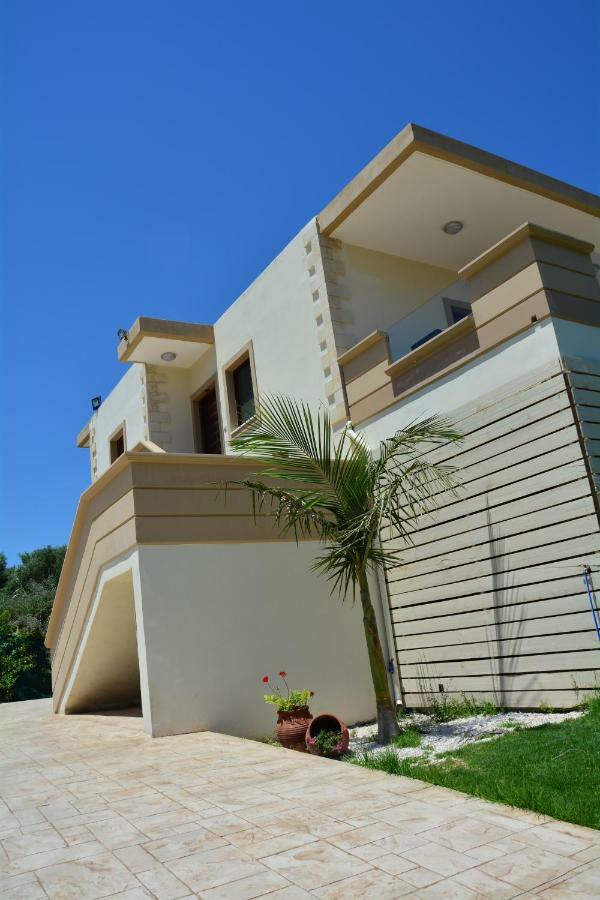 Villa Ikaros Kalamitsi Amygdali Exterior foto